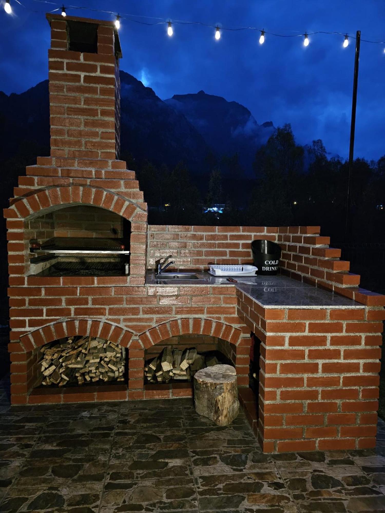 Ama Garden Apartment Busteni Luaran gambar